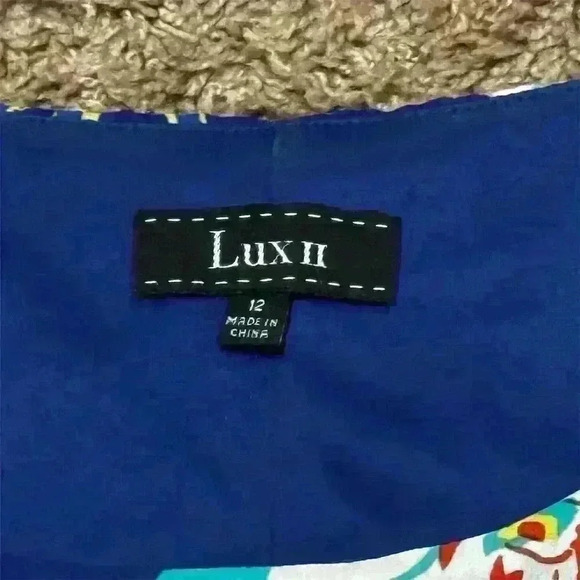 Luxology Women's Floral Cold Shoulder Dress Size 12 Navy Blue Short Sleeve - Picture 7 of 9